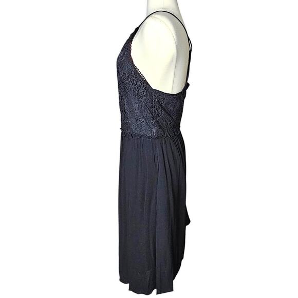 Annabelle Strappy Back Lace Dress in Black Size Large NWT - Picture 7 of 16